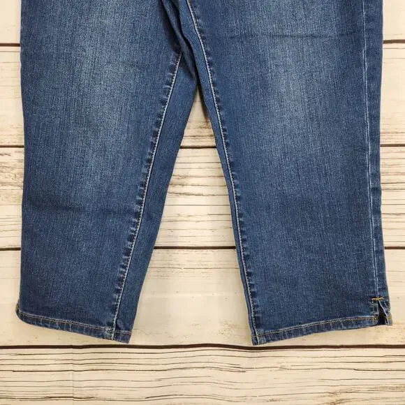 Talbots Woman's Flawless 8 Pedal Pusher Capri Denim Casual - Picture 5 of 9